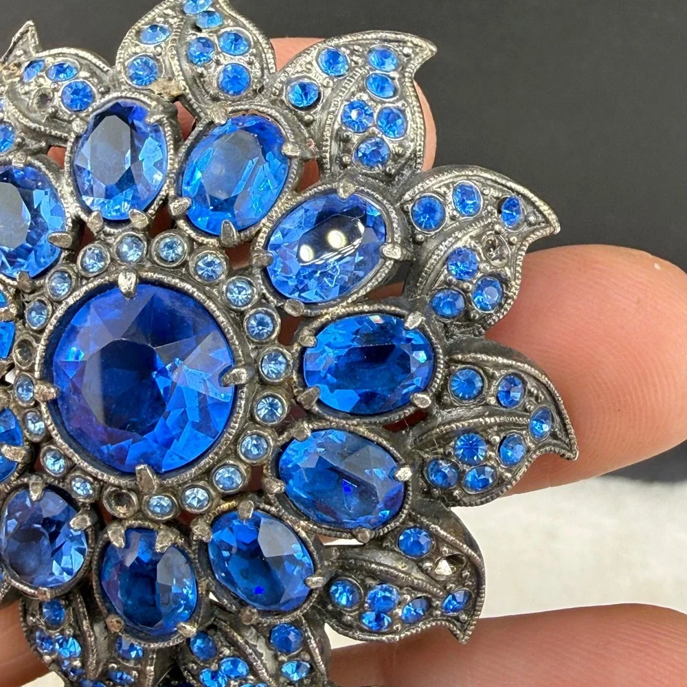 Vintage Pot Metal Brooch Blue Rhinestone Sunflower Brooch Floral  Large